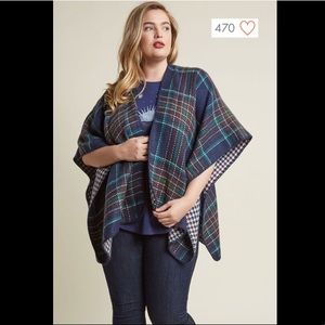 Modcloth Cozy Campside Reversible Shawl in Evening